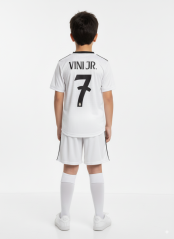 Dres Vinicius Jr. Real Madrid komplet biely